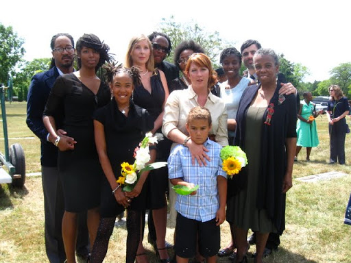 in essence...an introduction to my abnormality of an extended family